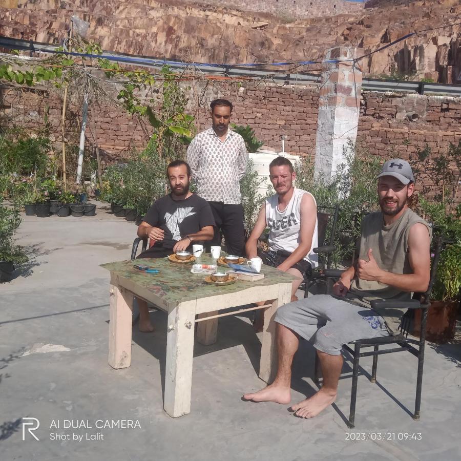 Ugs Guest House Джодпур Екстериор снимка